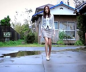 Beautiful Japanese MILF - Sexu JULIA