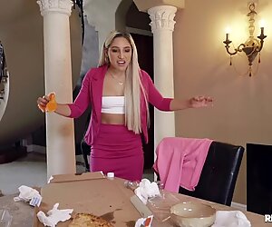 Obraznice lesbian muff ronja sex
